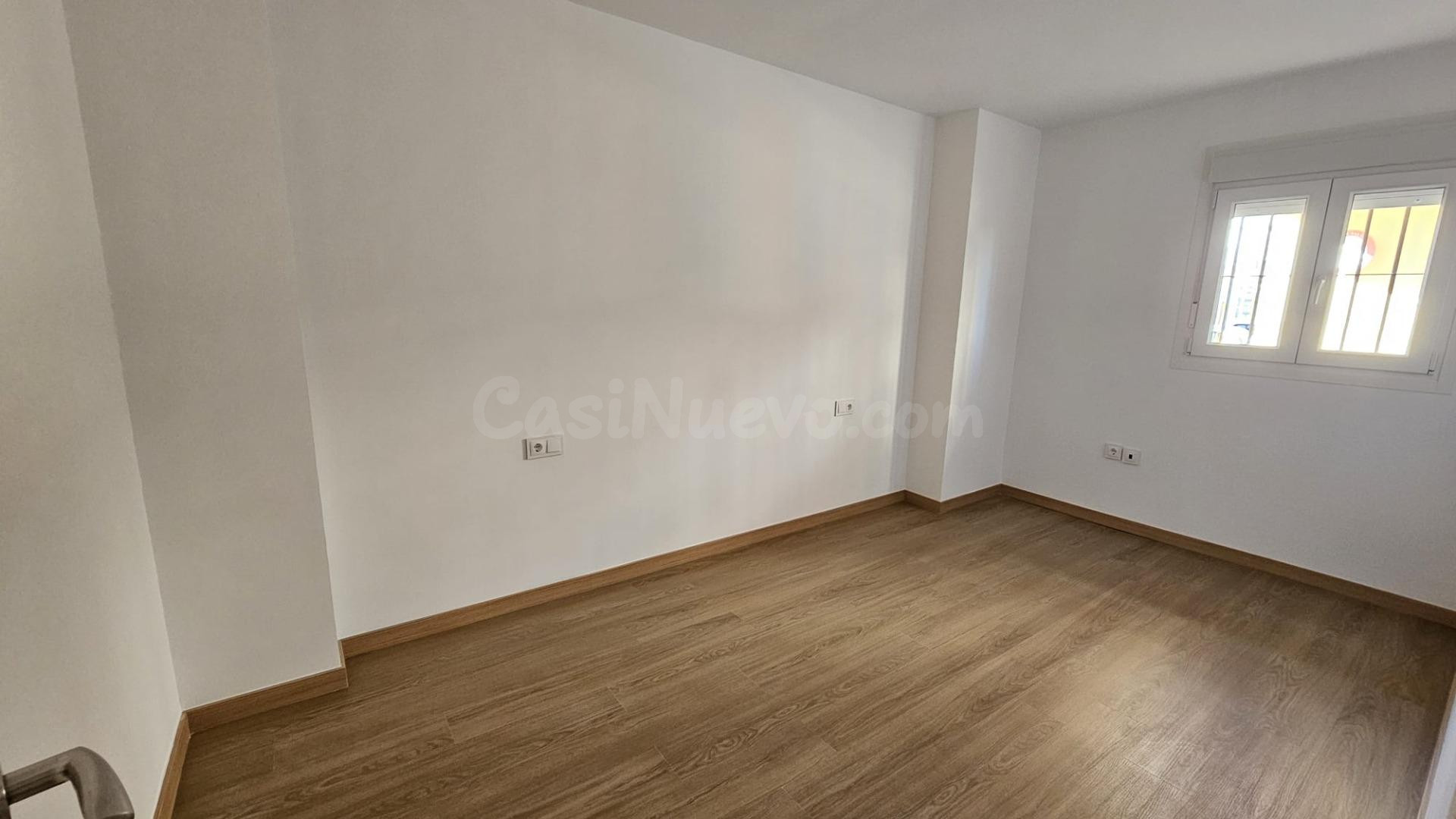 Piso bajo a estrenar - foto 2