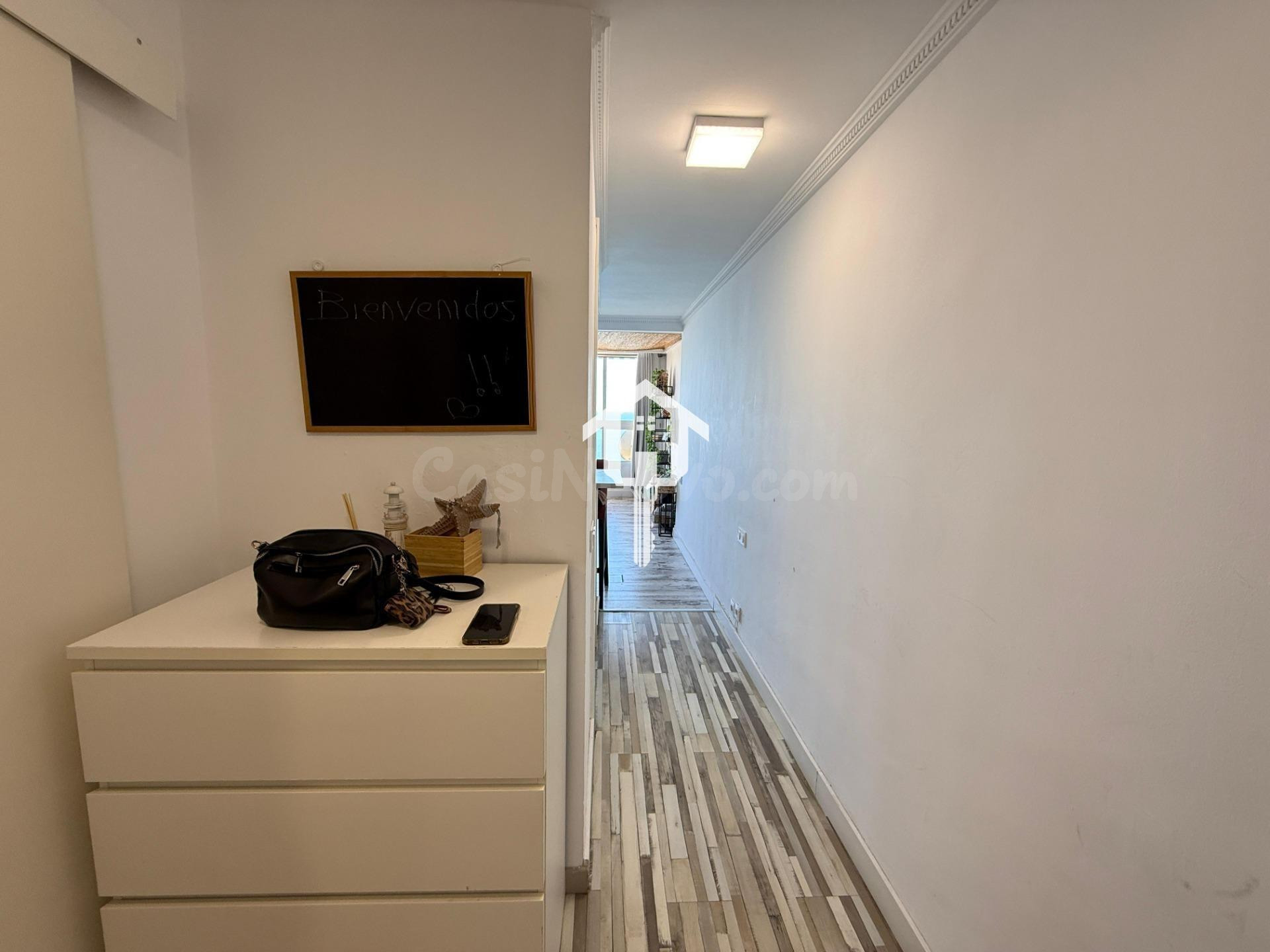 APARTAMENTO CON LICENCIA TURÍSTICA Y VISTAS AL MAR EN ZONA A - foto 2