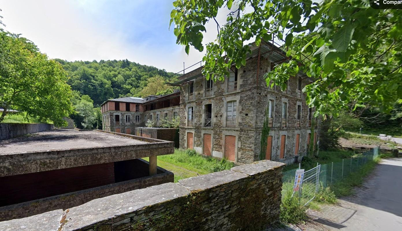 Oportunidad hotelera/turística: Suelo con obra iniciada en A