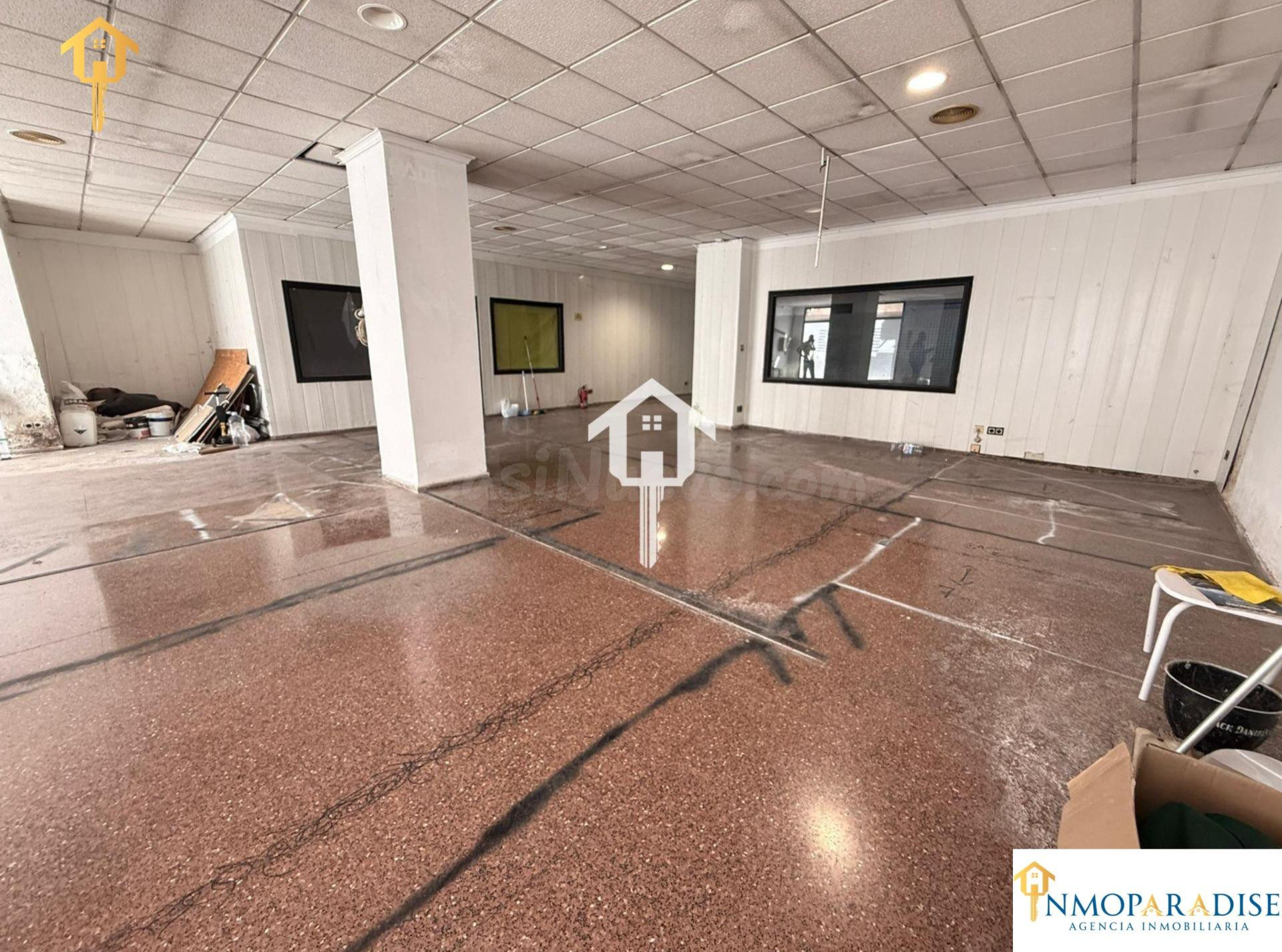 LOCAL EN VENTA EN ALICANTE, 300m2, 2 BAÑOS . ZONA DE CAMPOAMOR