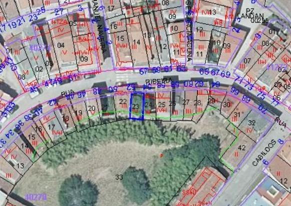 Suelo urbano terciario en venta en RIBEIRA