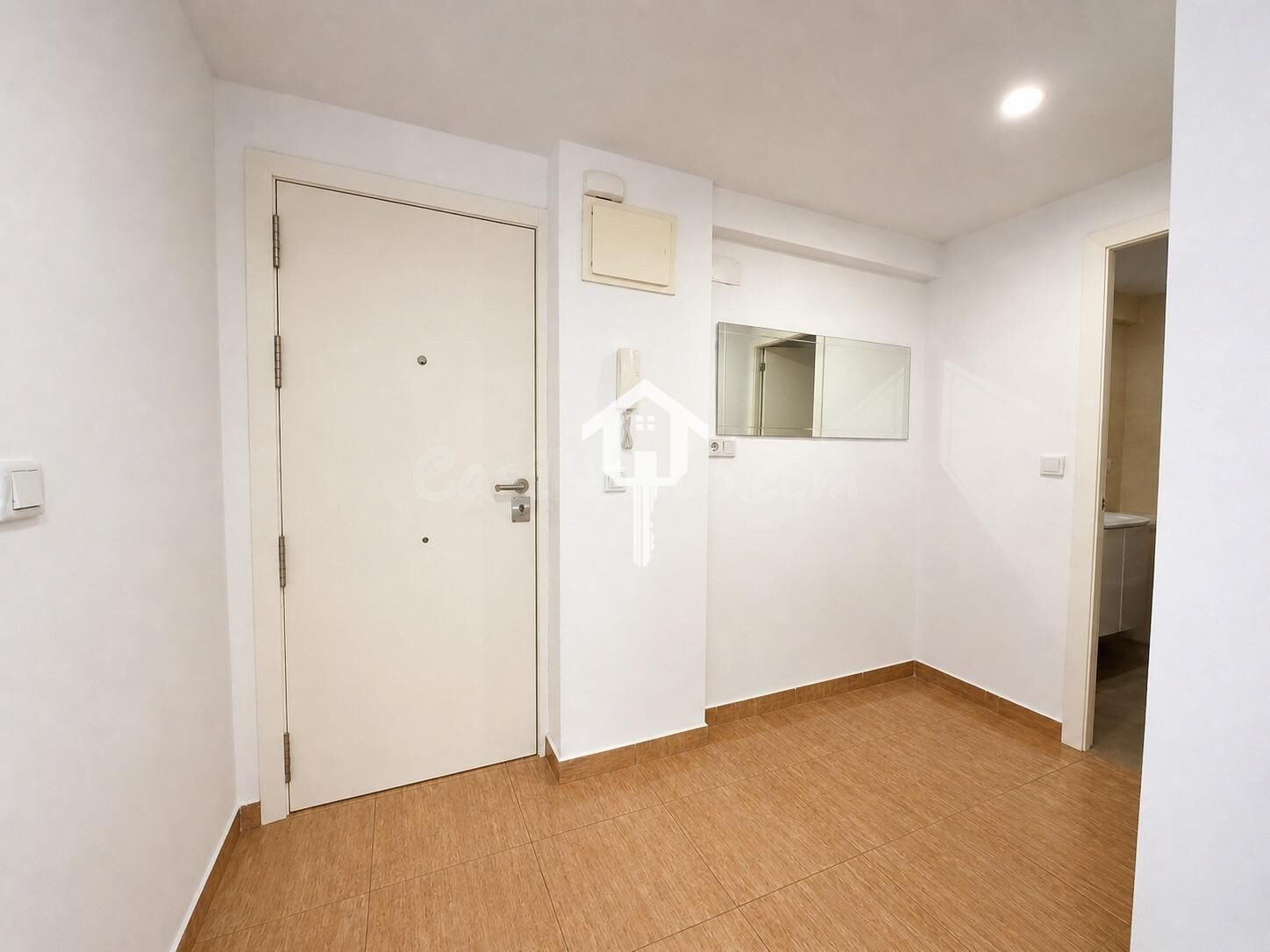 ESPECTACULAR PISO EN VENTA EN ALICANTE, 130m2, 5 habitacione - foto 2