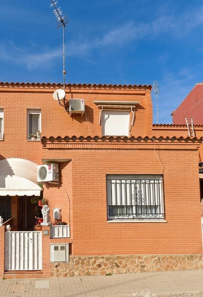 Se vende pareado en Cabañas de la Sagra. Cesión de remate, n