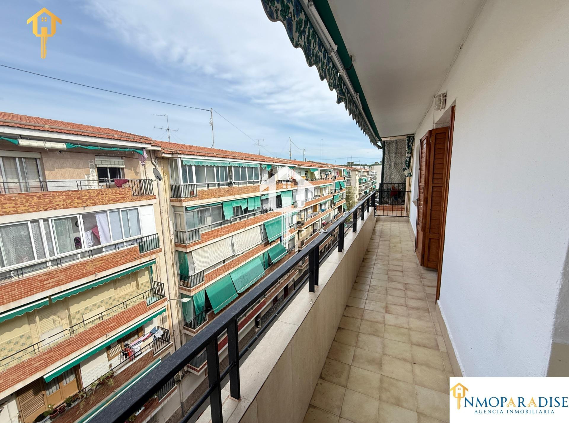 PISO EN VENTA EN ALICANTE, 80m, 3 habitaciones, 1 BAÑO, QUINTA PLANTA CON ASCENSOR, ZONA DE VIRGEN DEL REMEDIO
