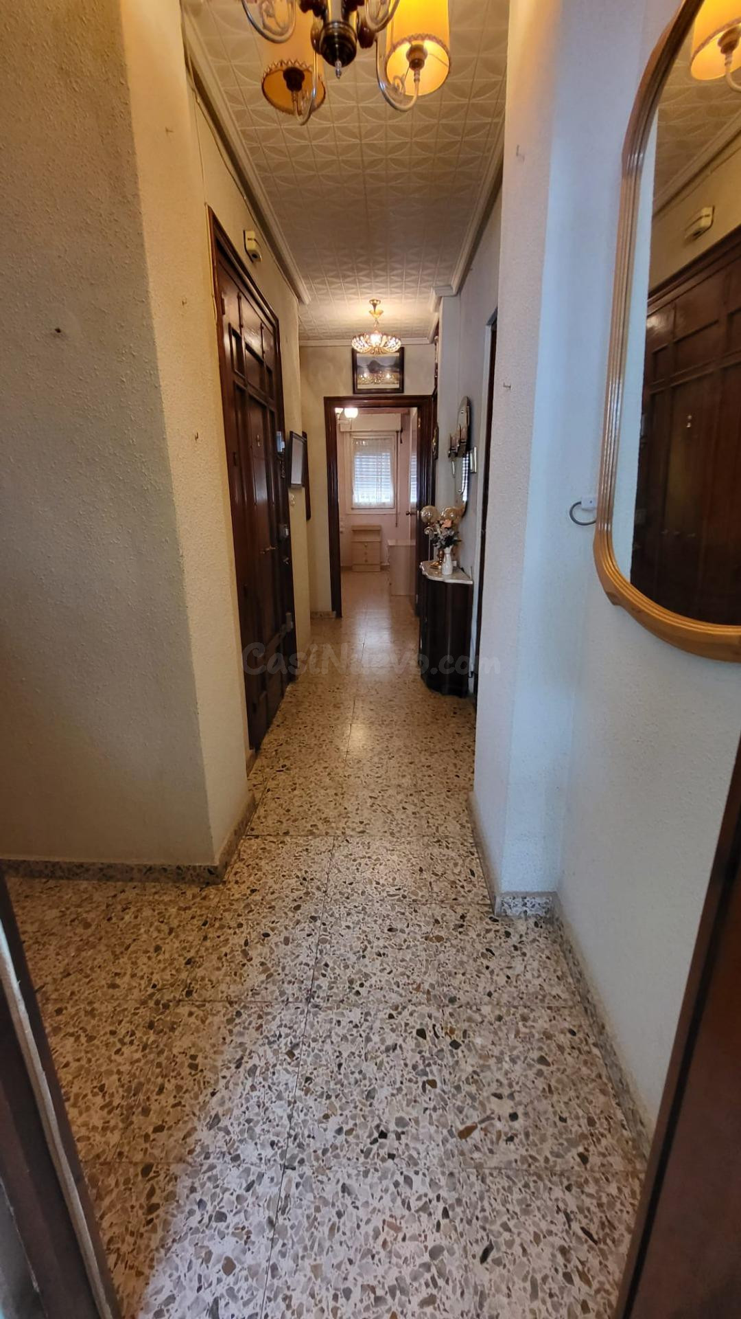 Amplio piso en el corazón del Casco Antiguo de Logroño por € - foto 5