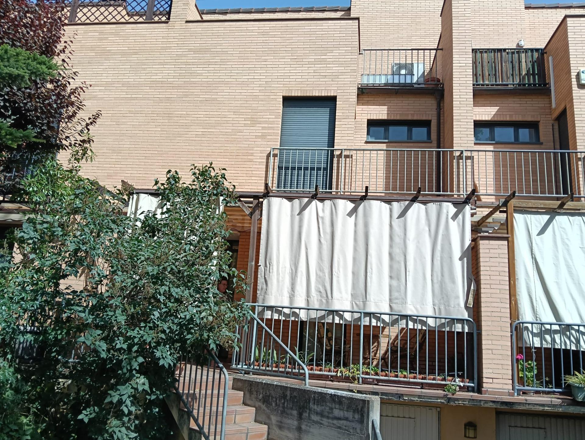 Adosado en Logroño con Piscina