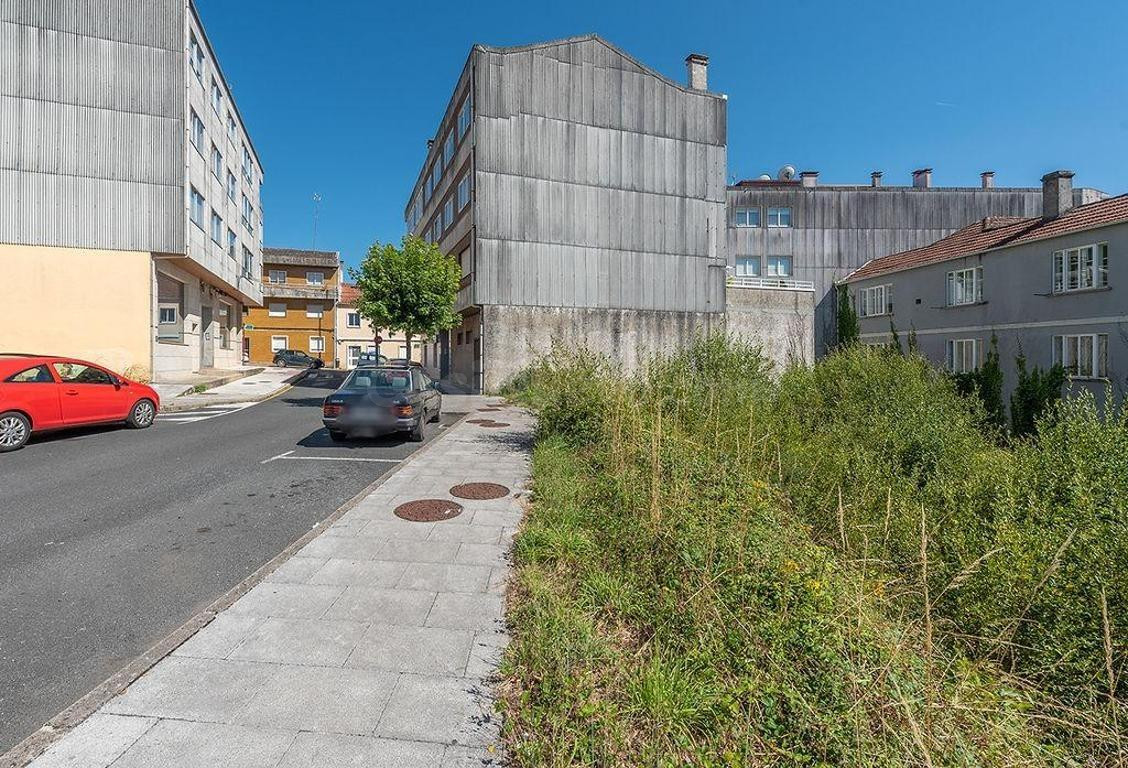 TERRENO URBANO EN VENTA EN LALÍN - foto 4