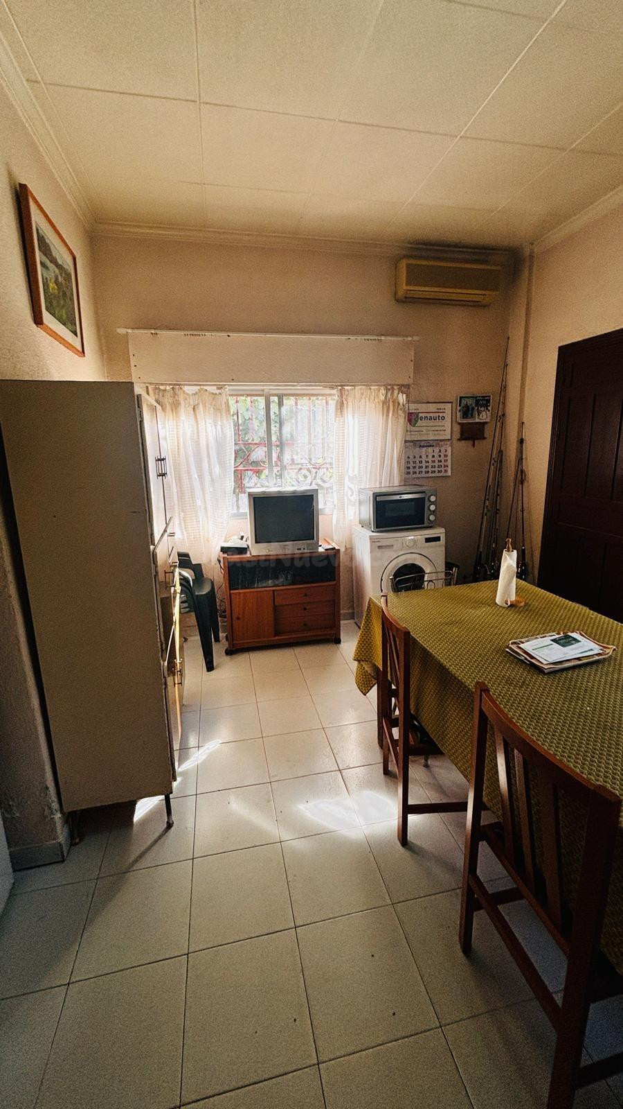 CASA EN LOS DOLORES CON PARCELA DE 1.300 M2 - foto 4