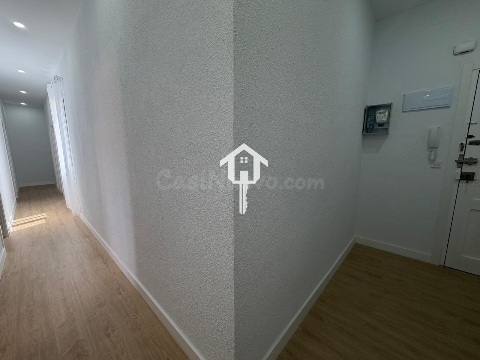 PISO EN VENTA EN ALICANTE. 115m2, 4 habitaciones, 1 BAÑOS, C - foto 2