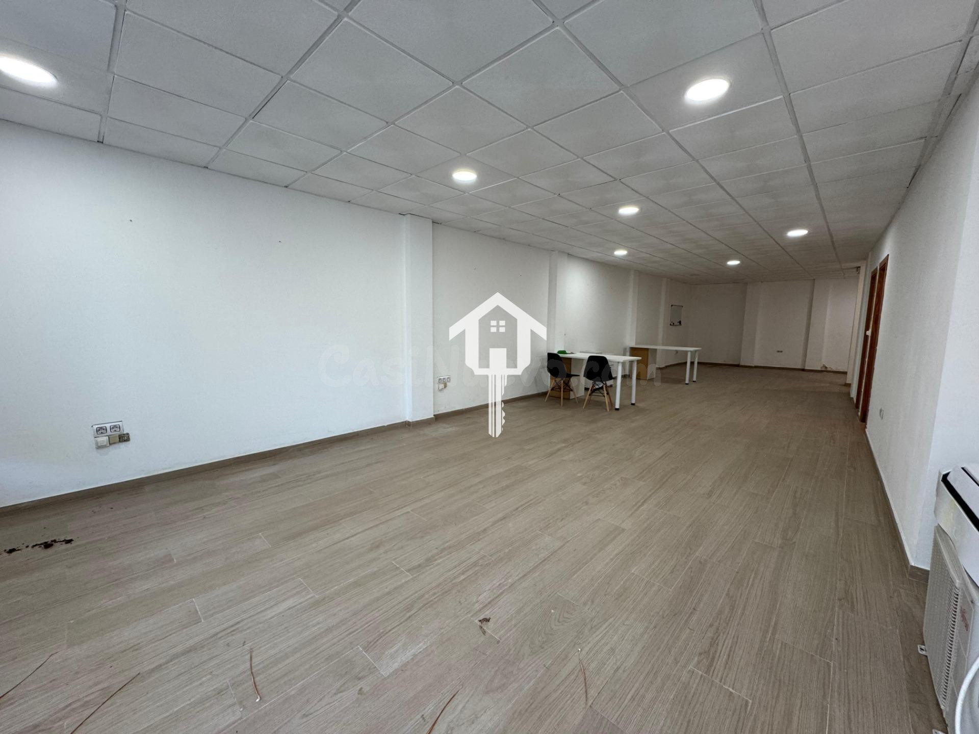 LOCAL EN VENTA EN ALICANTE. 72m2, 1 BAÑO, PIE DE CALLE. ZONA - foto 2
