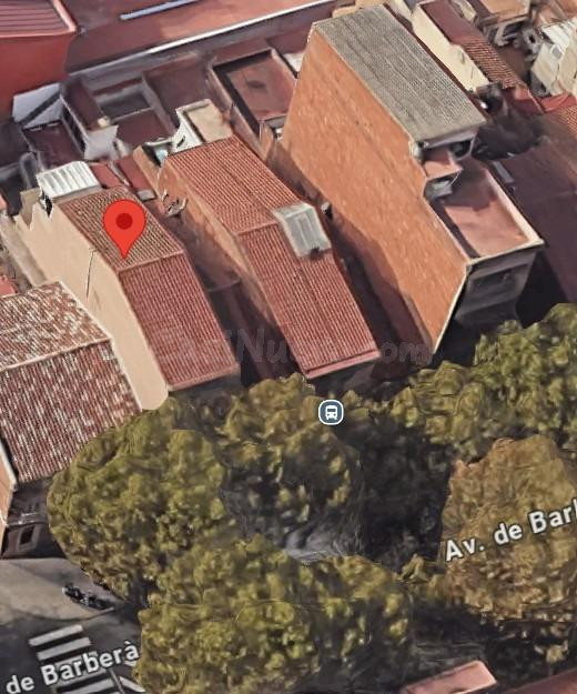 VENTA DE EDIFICIO COMPLETO EN AV BARBERA
