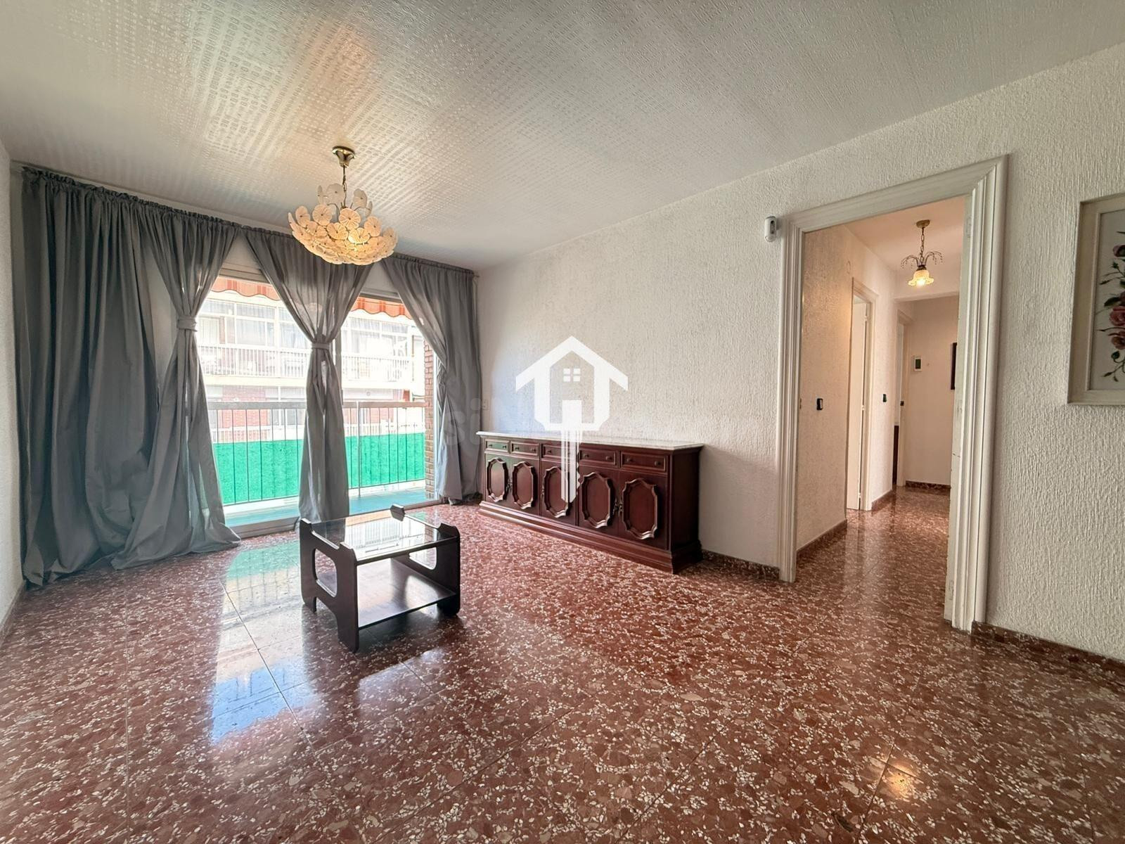 PISO EN VENTA EN ALICANTE. 85m2, 3 habitaciones, 1 BAÑO CON  - foto 4