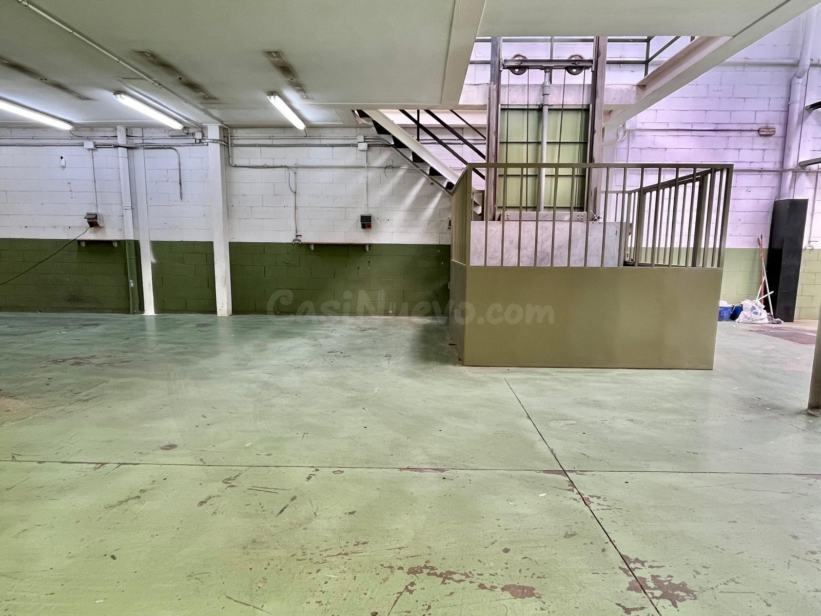 Nave industrial a Passatge Noguera de Castellar del Vallès! - foto 4