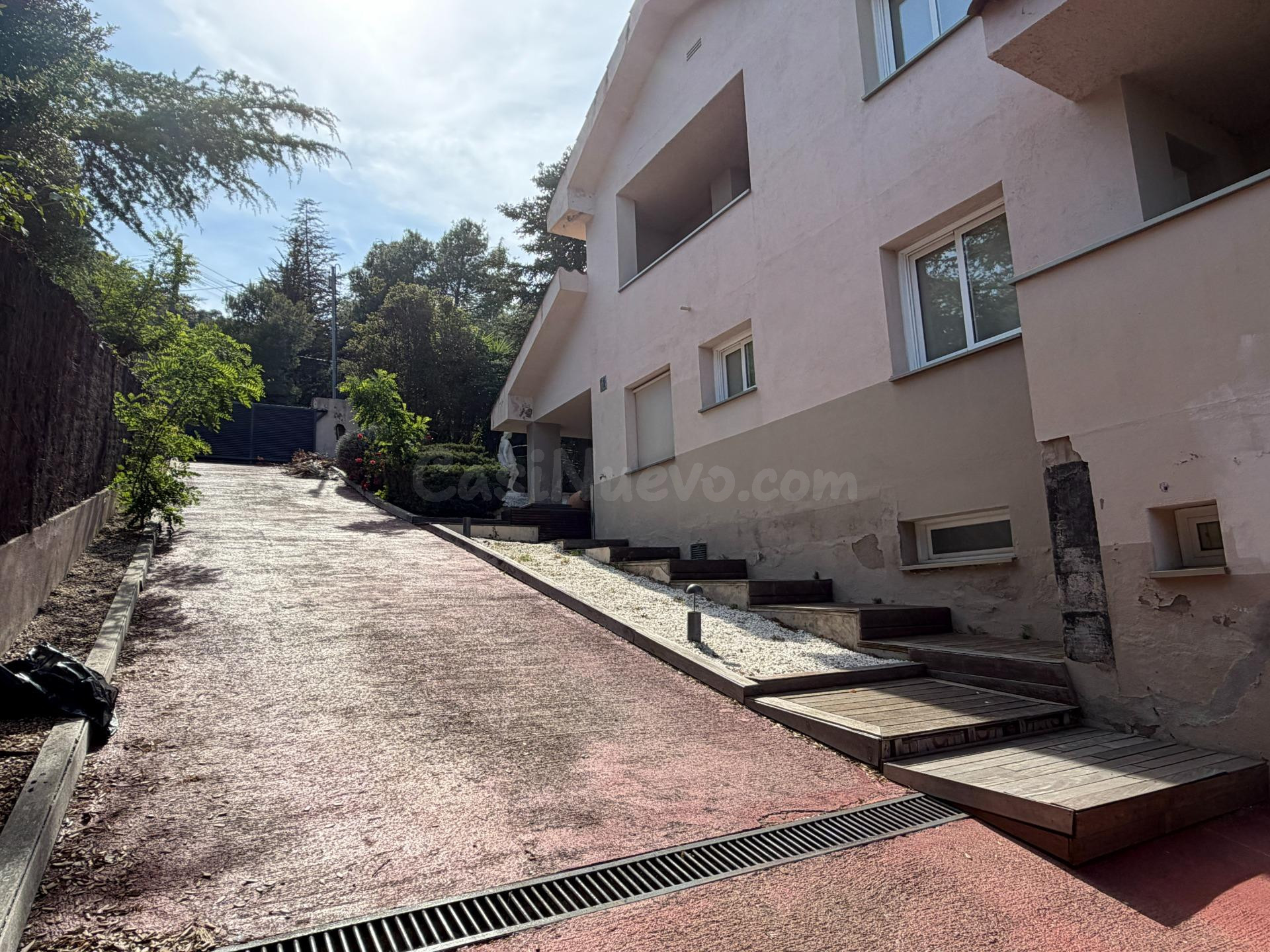 ESPECTACULAR CASA EN MATADEPERA - foto 4