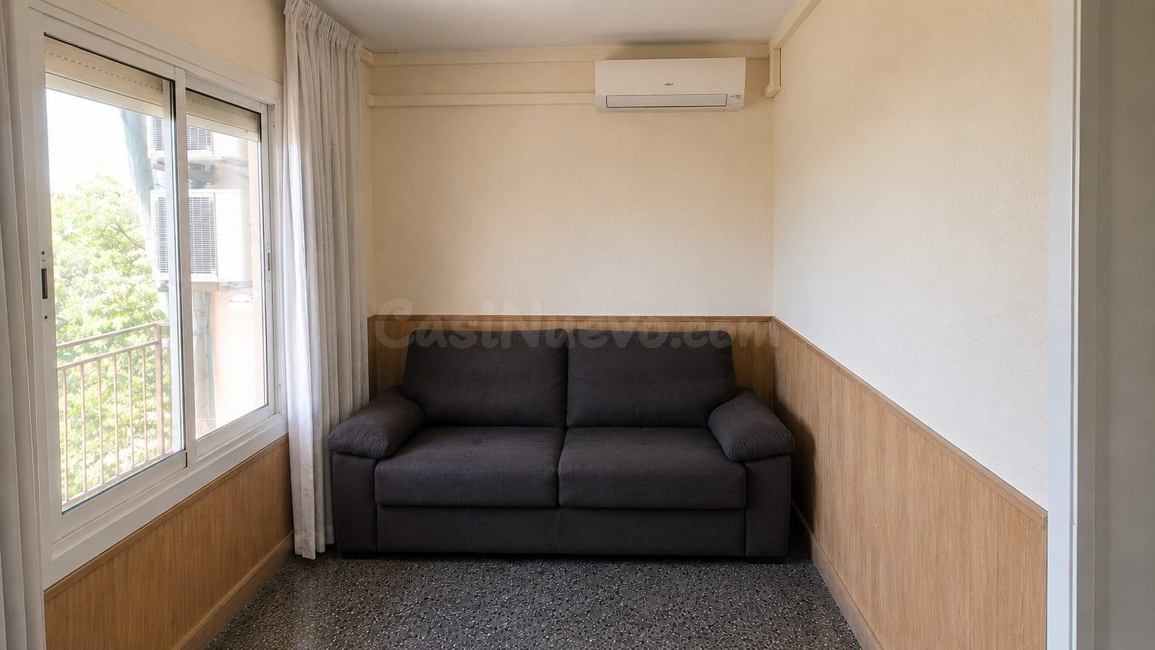 Piso de 4 habitaciones con vistas despejadas en Can Rull - foto 5