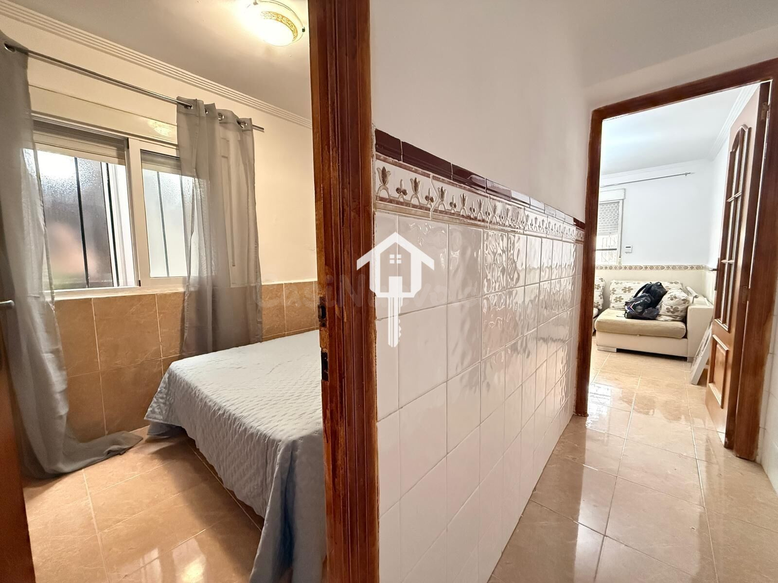 PISO EN EXCLUSIVA DE 3 habitaciones CON PATIO EN ZONA ALTOZA - foto 4