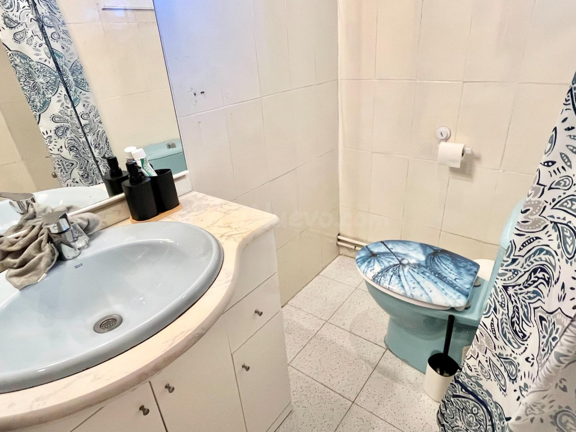 Oportunidad Inmobiliaria (piso alquilado) en Montcada i Reix - foto 5