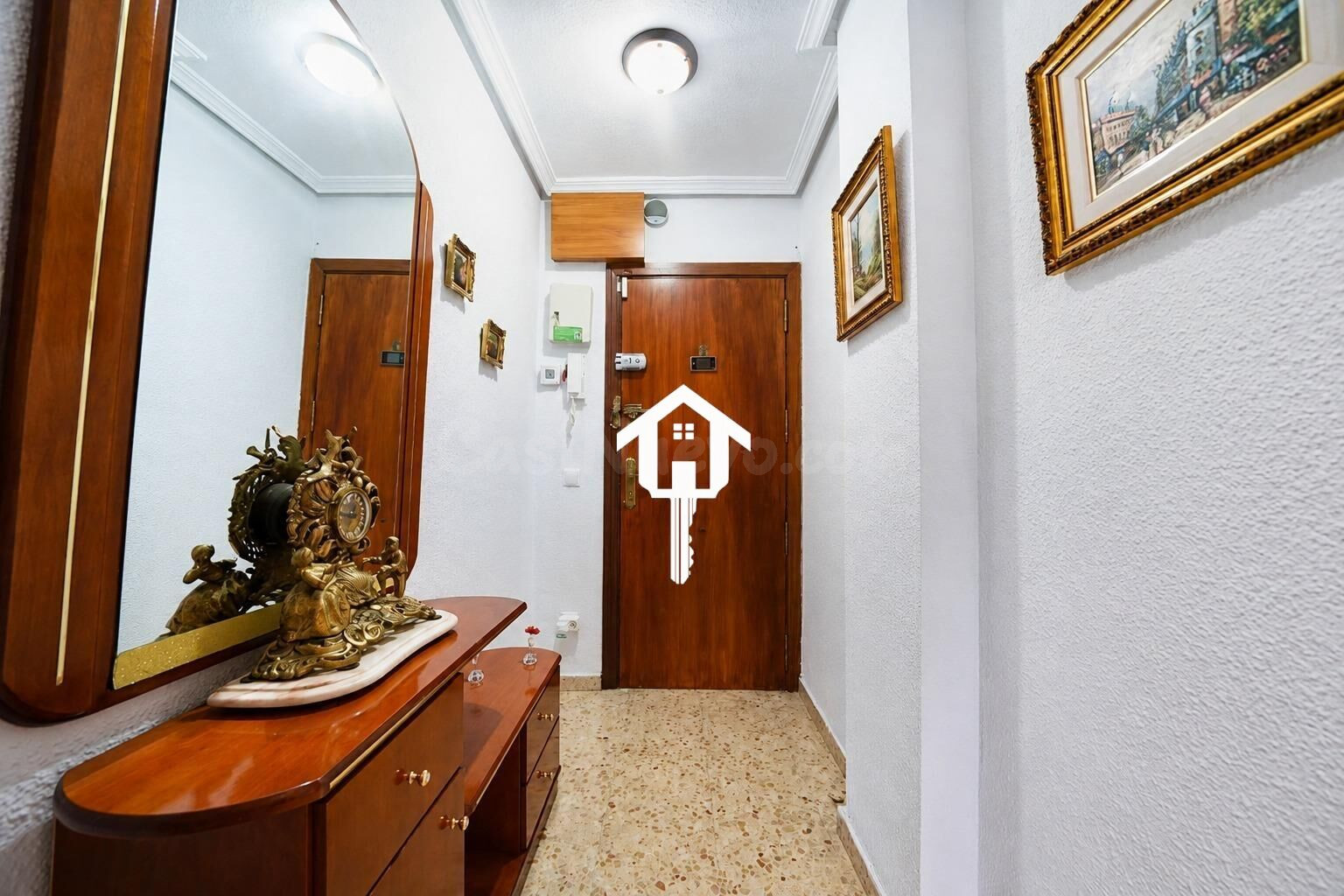 ESPECTACULAR PISO DE 3 DORMITORIOS EN ZONA JUAN XXIII DE ALI - foto 2