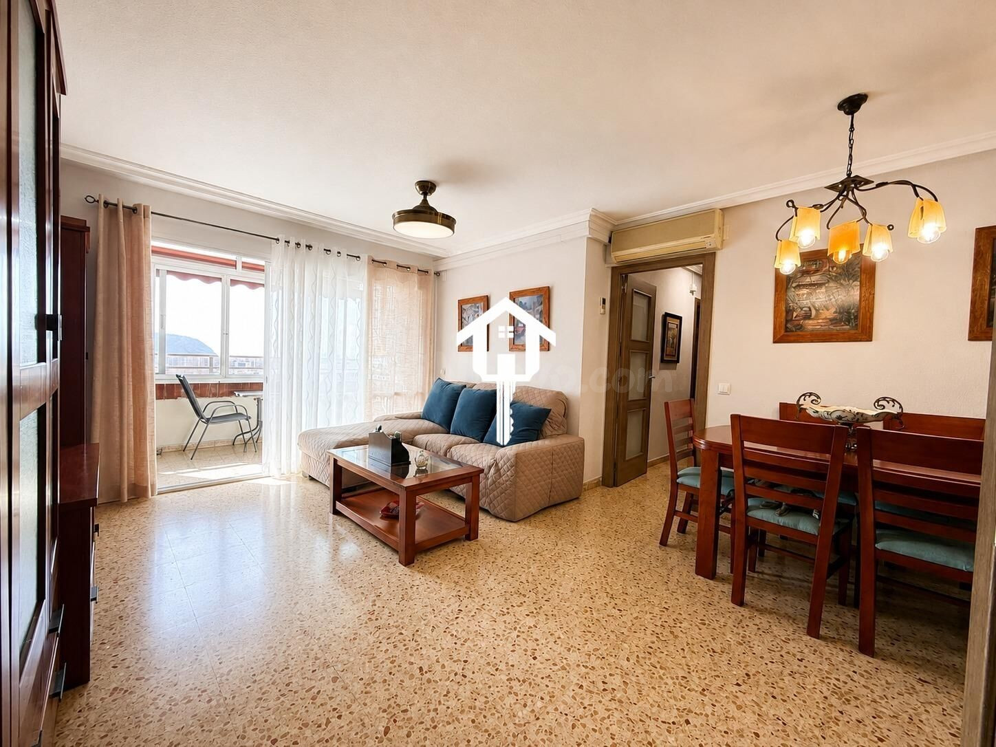 ESPECTACULAR PISO DE 3 DORMITORIOS EN ZONA JUAN XXIII DE ALI - foto 4