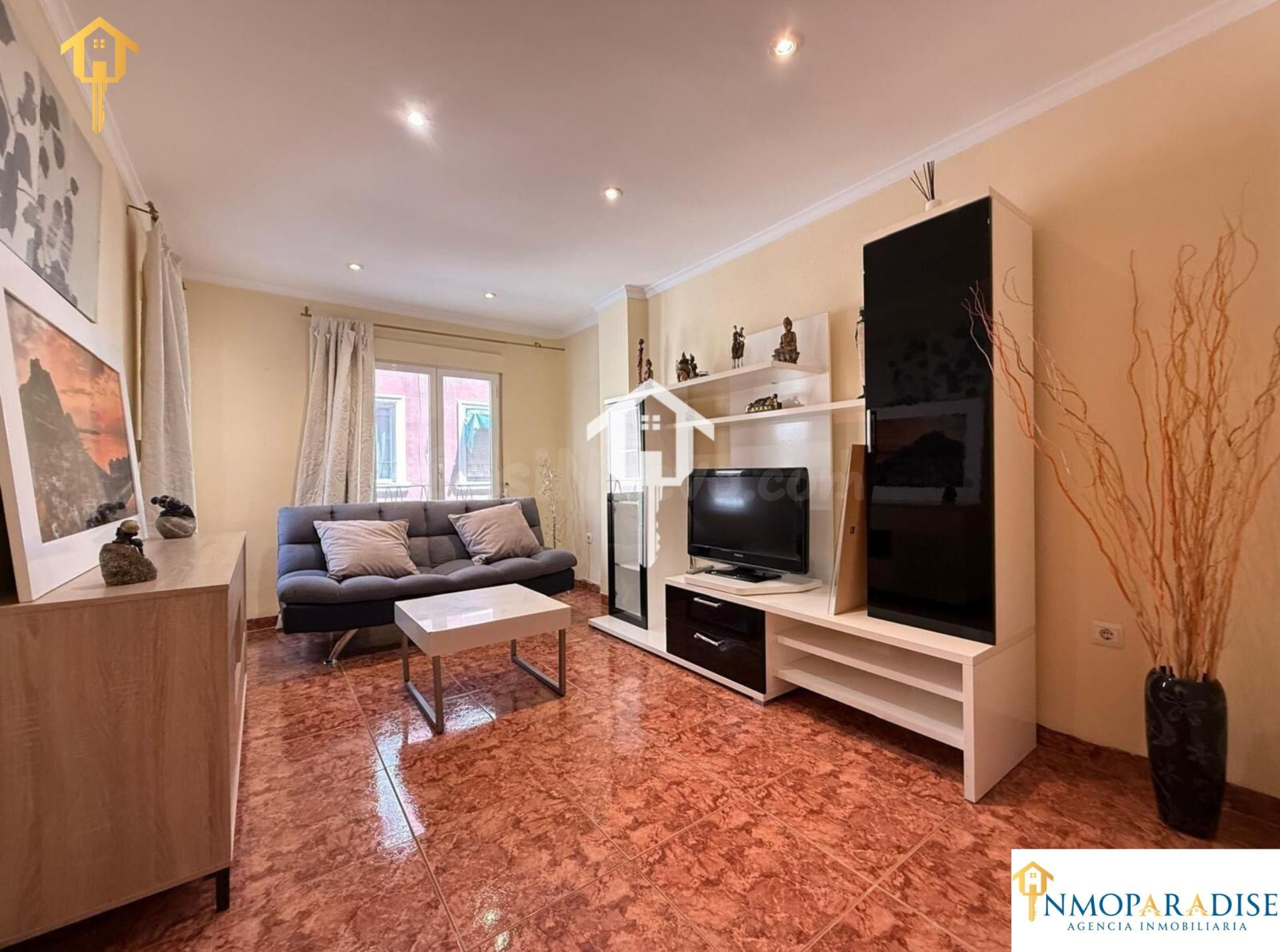 ESPECTACULAR PISO EN EXCLUSIVA HACIENDO ESQUINA EN ZONA CAMPOAMOR DE ALICANTE: 1ª PLANTA SIN ASCENSOR