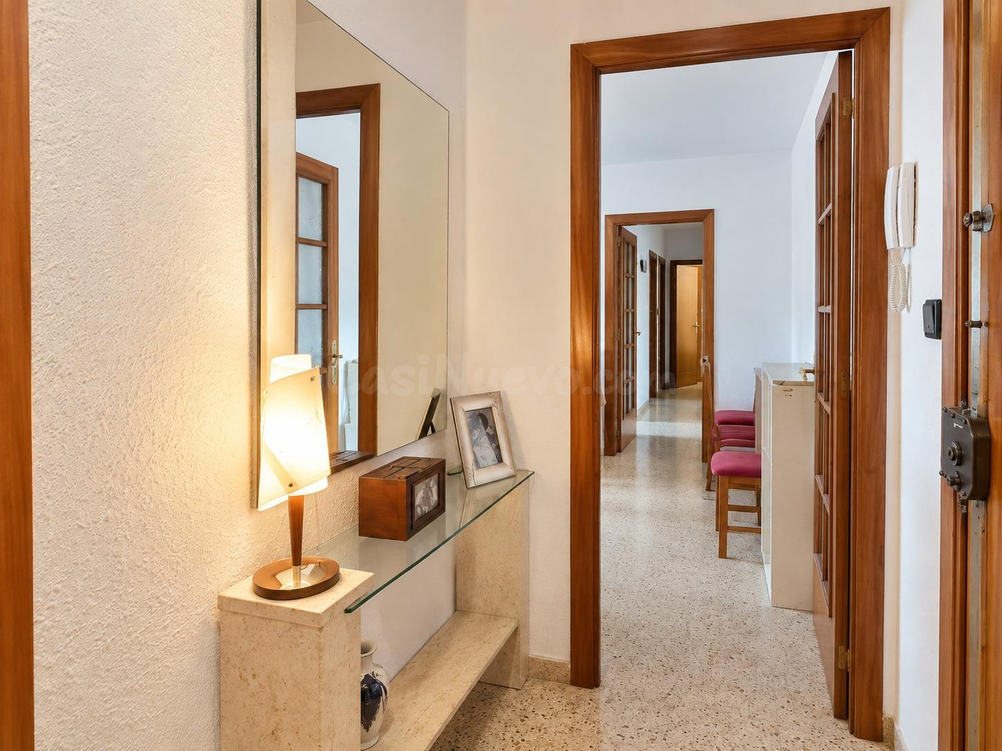 Piso de 3 habitaciones dobles a la entrada de Rubí desde AP7 - foto 4