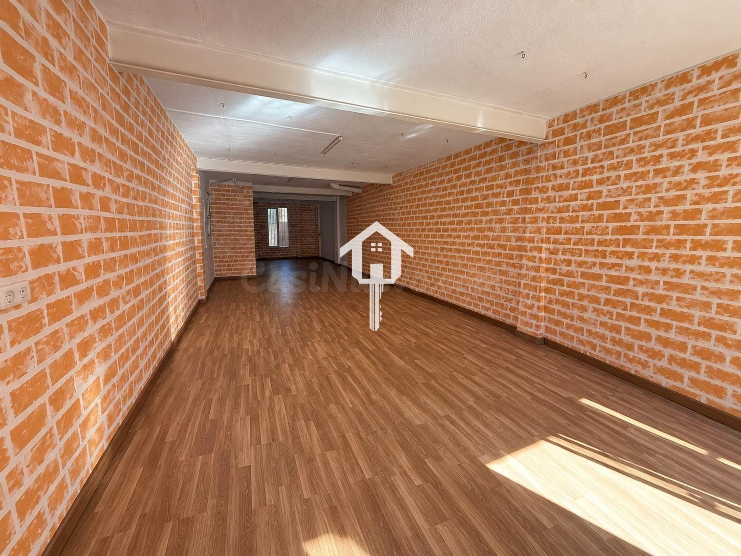 LOCAL EN VENTA EN ALICANTE. ZONA DEL PLA DE BON REPOS. 100m2 - foto 3