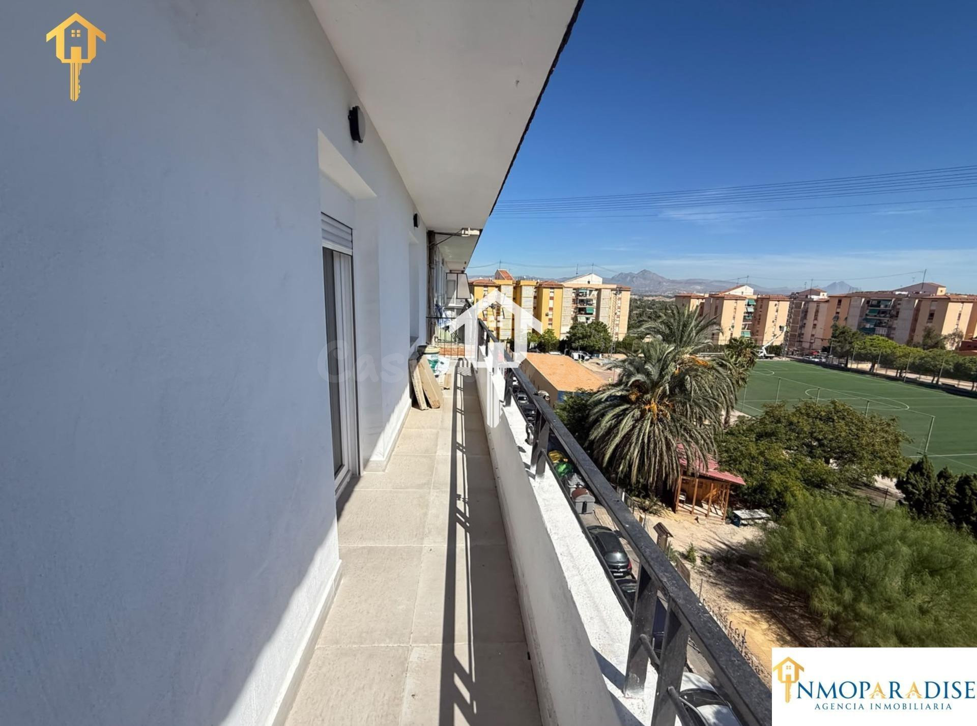 PISO EN VENTA EN ALICANTE. ZONA DE VIRGEN DEL REMEDIO, 78m2, 3 habitaciones, 1 BAÑO, 5ta PLANTA SIN ASCENSOR.