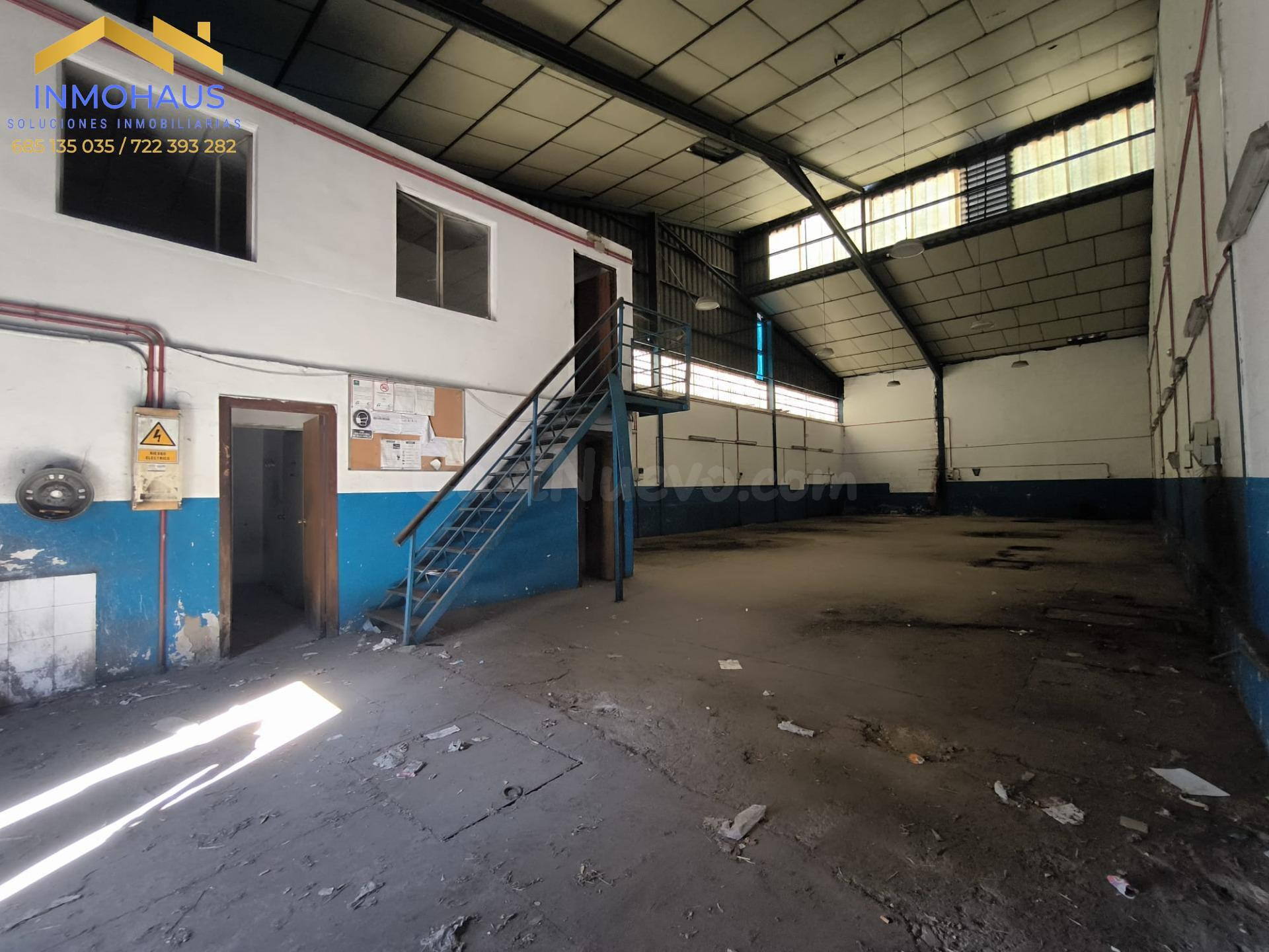 VENTA NAVE POL. IND. LA TORRECILLA