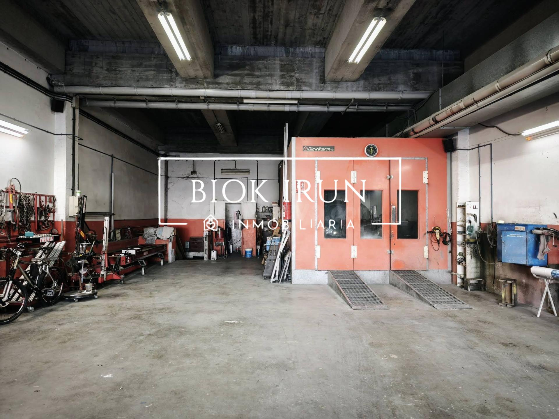 Amplia Nave Industrial en Irun - Anaka-Belaskoenea - foto 2