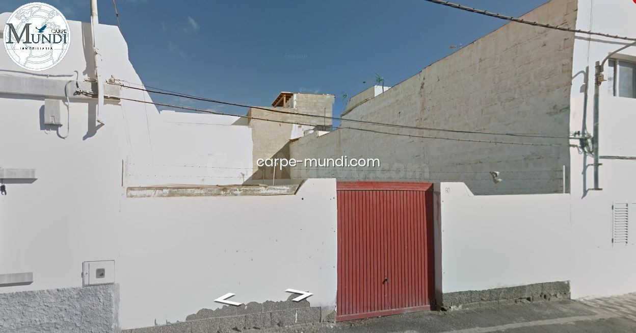 Exclusiva Parcela Urbana de 200 m2 edificable al 100 % en el