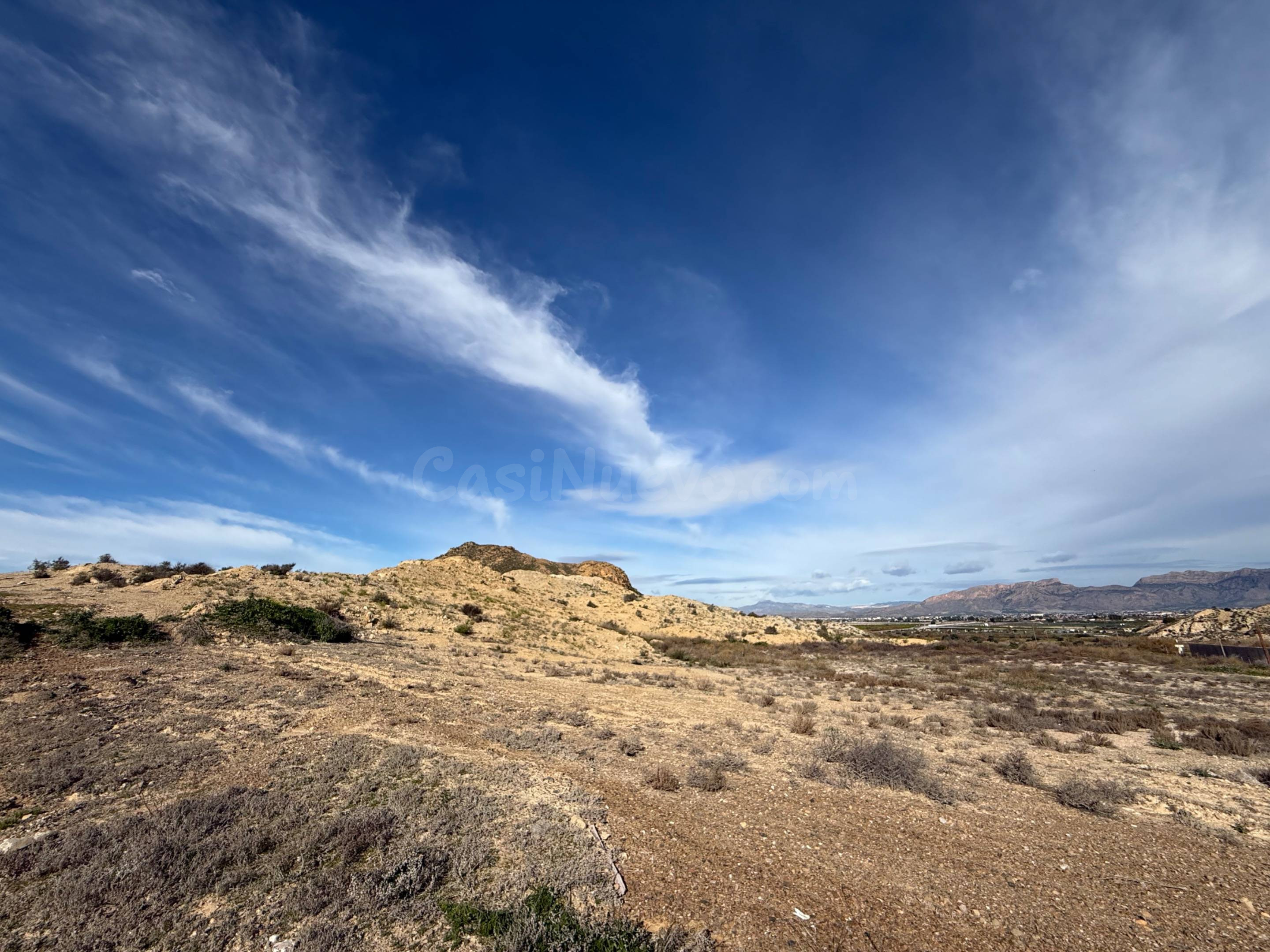 Amplio terreno en Murcia: Tu Espacio para Hacer Realidad Tus - foto 2