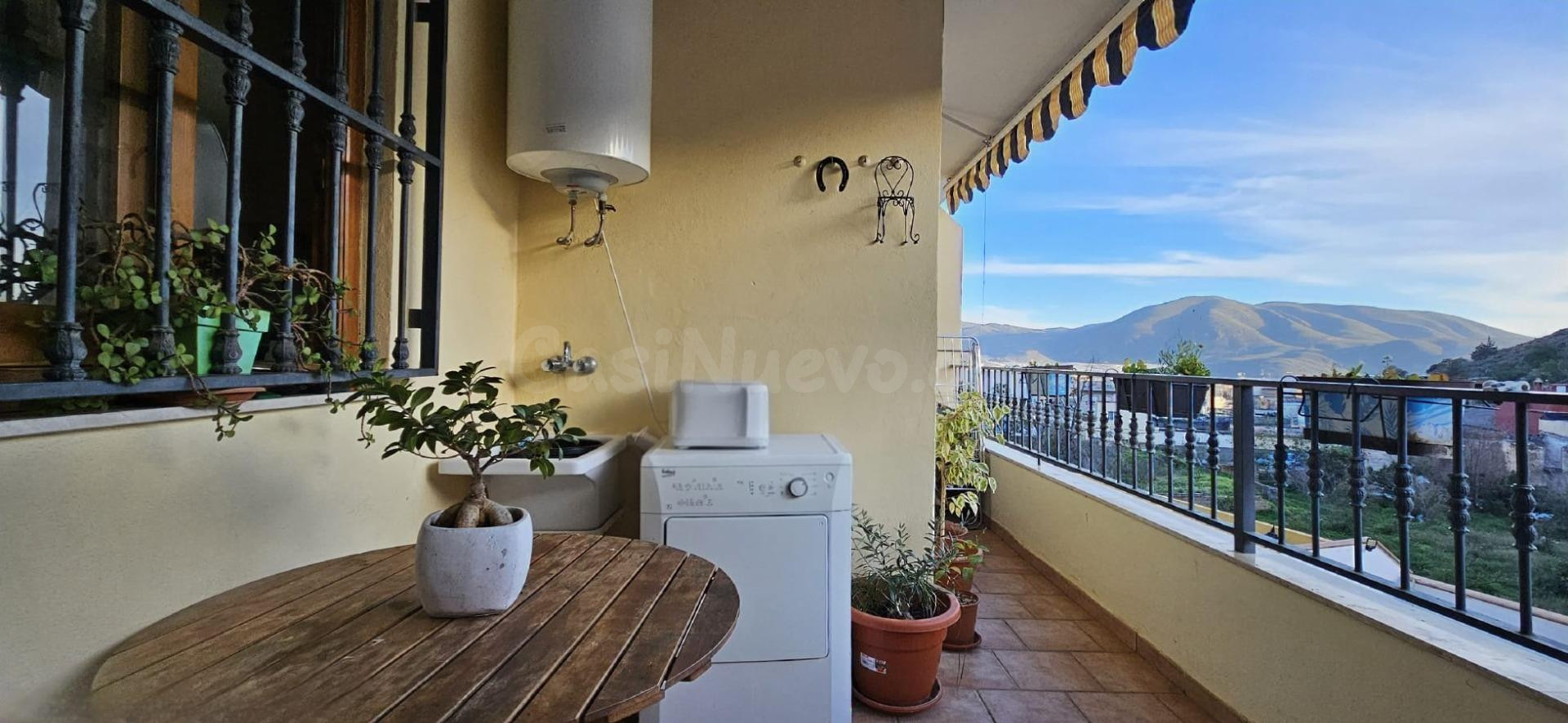 ¡Amplio y luminoso piso en venta en Berja, en zona inmejorab - foto 2