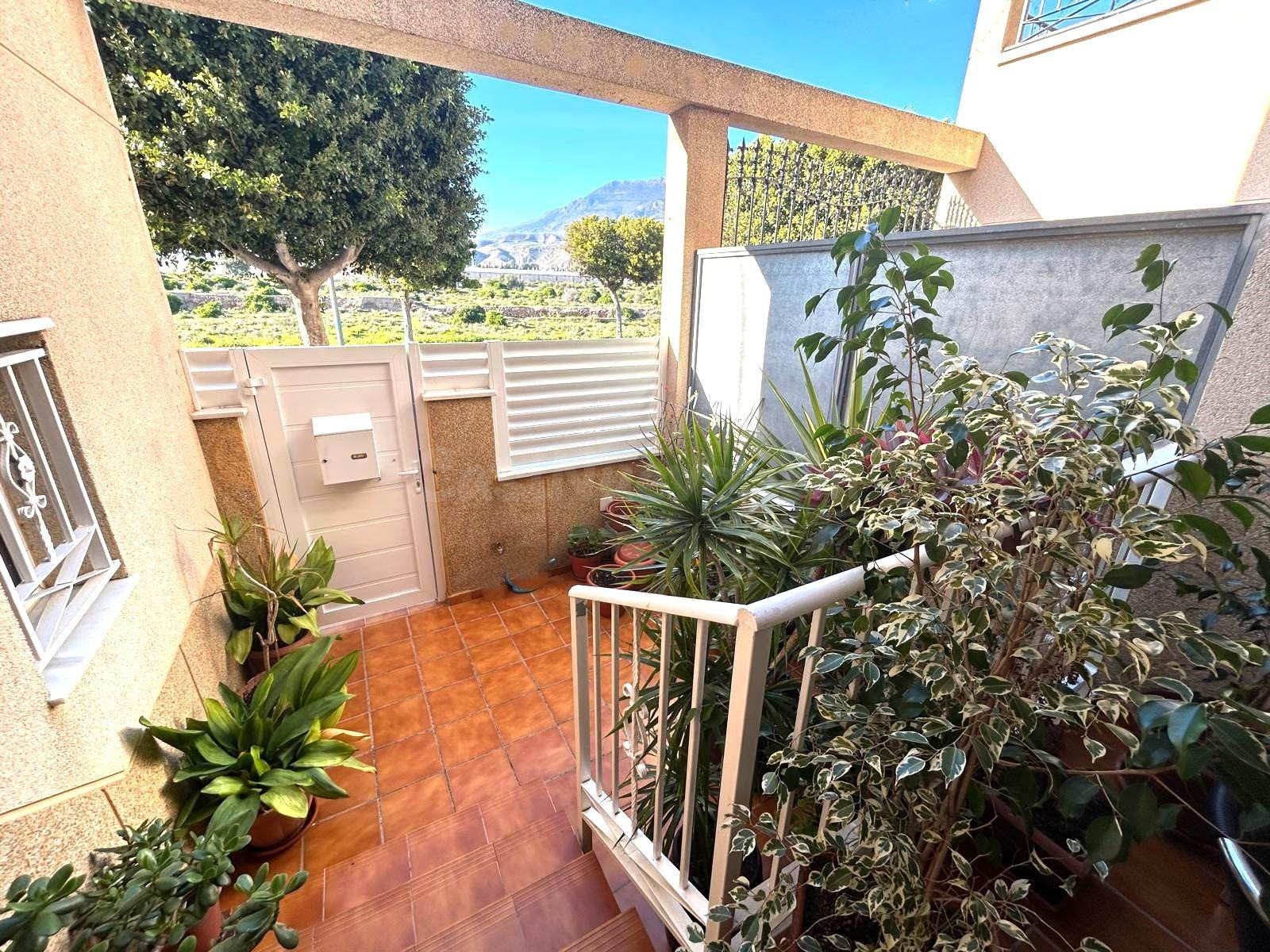 Dúplex de 200 m2 en Ejido Norte – listo para entrar a vivir