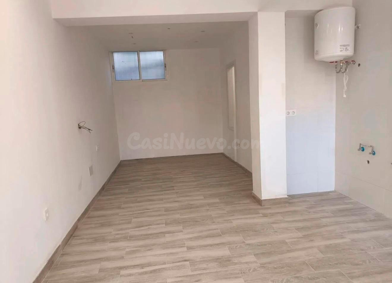 Planta Baja en Torremolinos, local cambio de uso concedido - foto 2