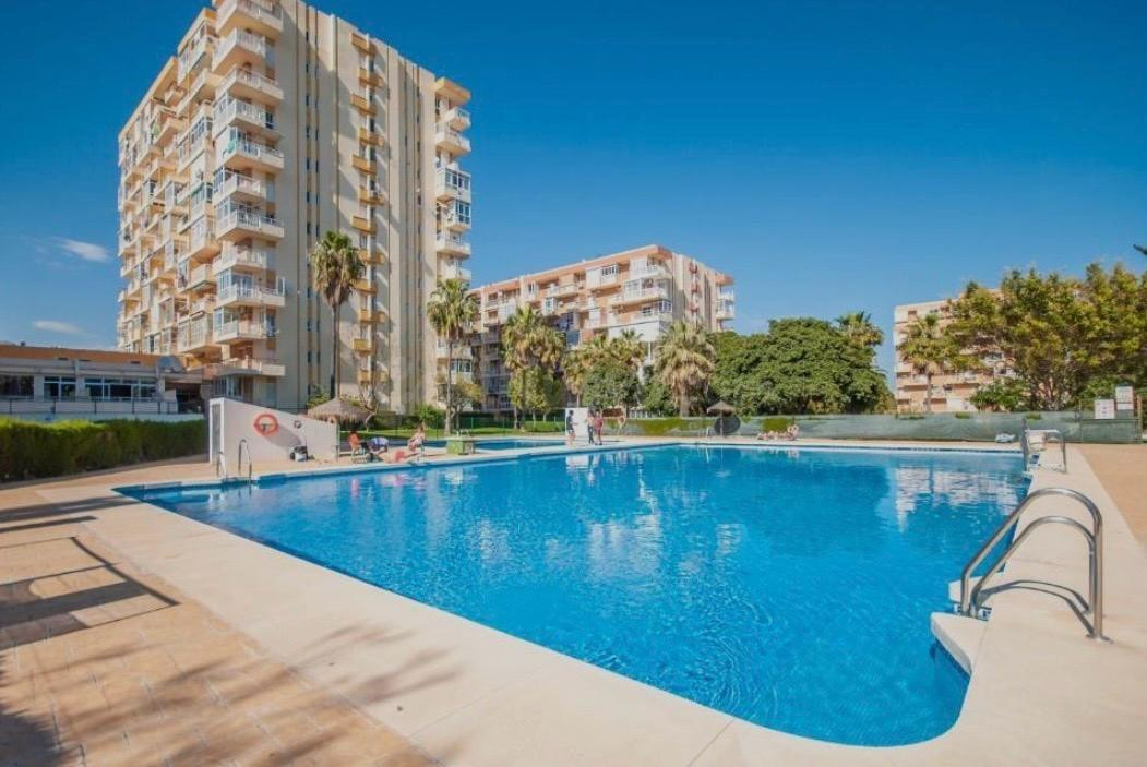 Estudio a un precio imbatible en edificio IRIS, Benalmádena