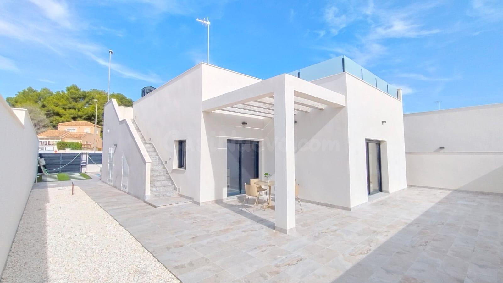 VILLAS DE OBRA NUEVA EN PINAR DE CAMPOVERDE - foto 3