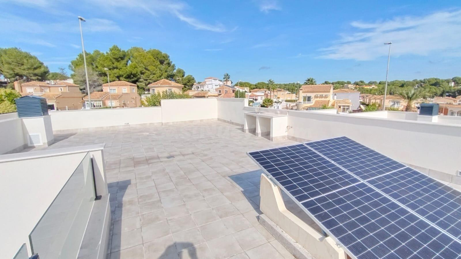 VILLAS DE OBRA NUEVA EN PINAR DE CAMPOVERDE - foto 4