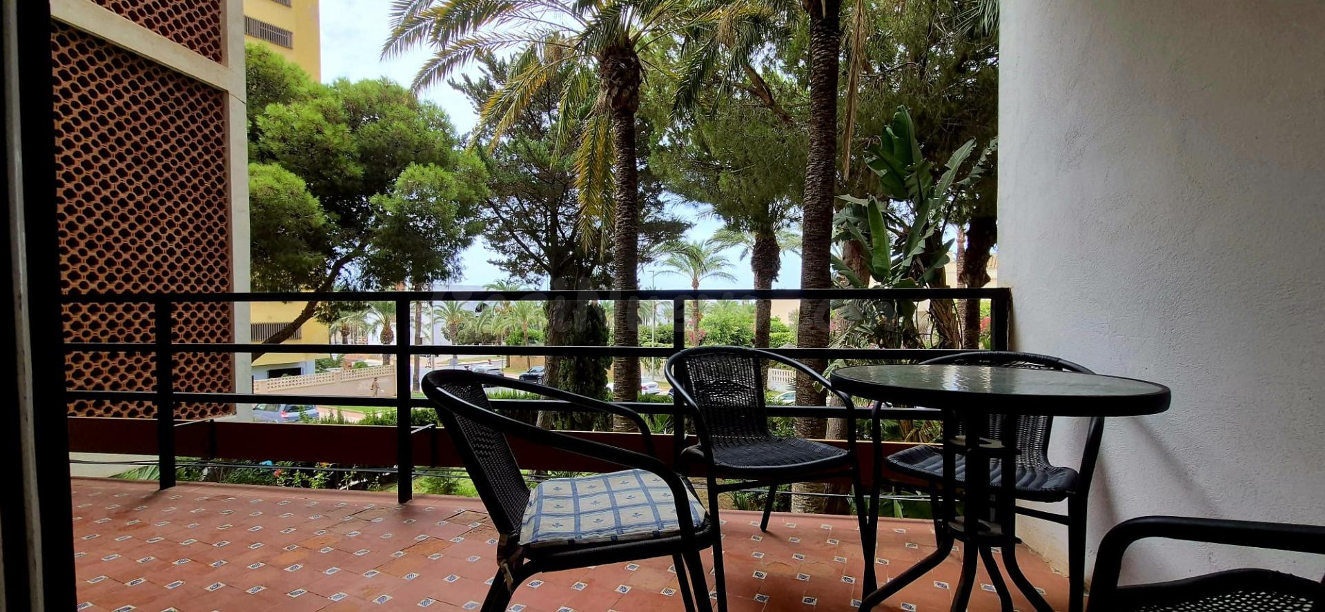 Exclusivo piso de 130 m2 en Paseo El Palmeral con dos terraz - foto 3