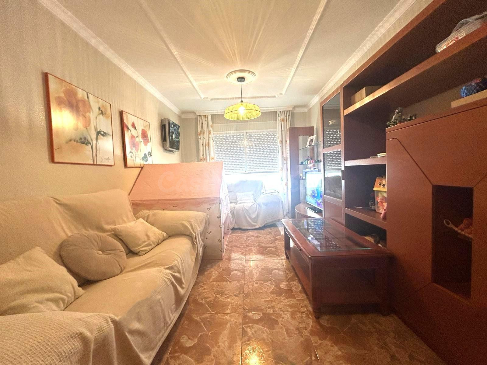 SENSACIONAL VIVIENDA DUPLEX CON SOTANO - foto 3