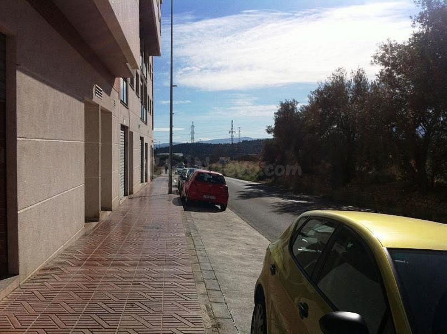 Local comercial 120m² en venta - Buñol - foto 2