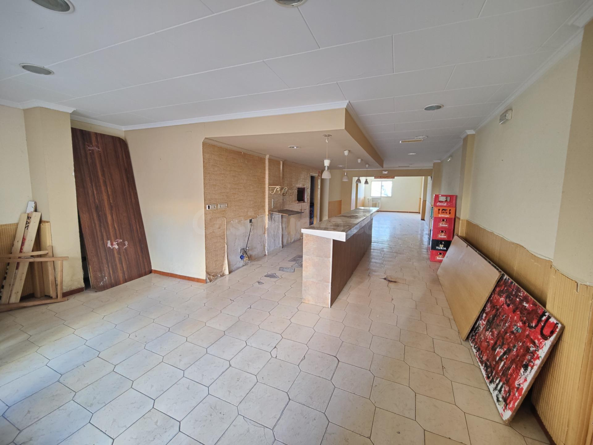 Local comercial en Buñol, zona Layana - foto 3