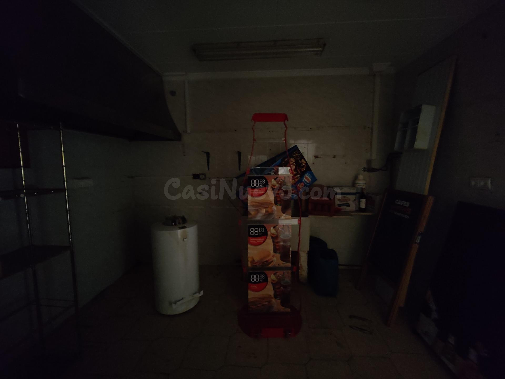 Local comercial en Buñol, zona Layana - foto 5