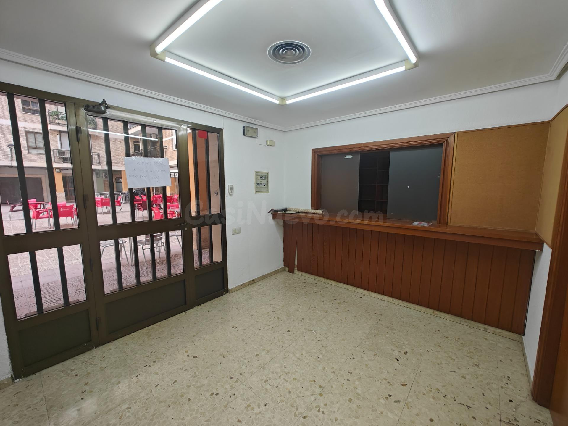 Local comercial en Buñol - foto 5
