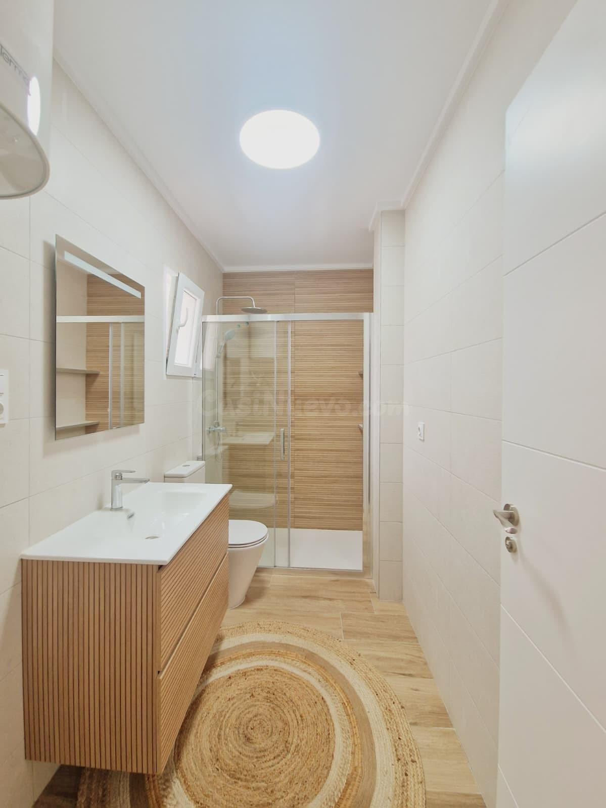 Apartamentos renovados en el centro de San Fulgencio - foto 5