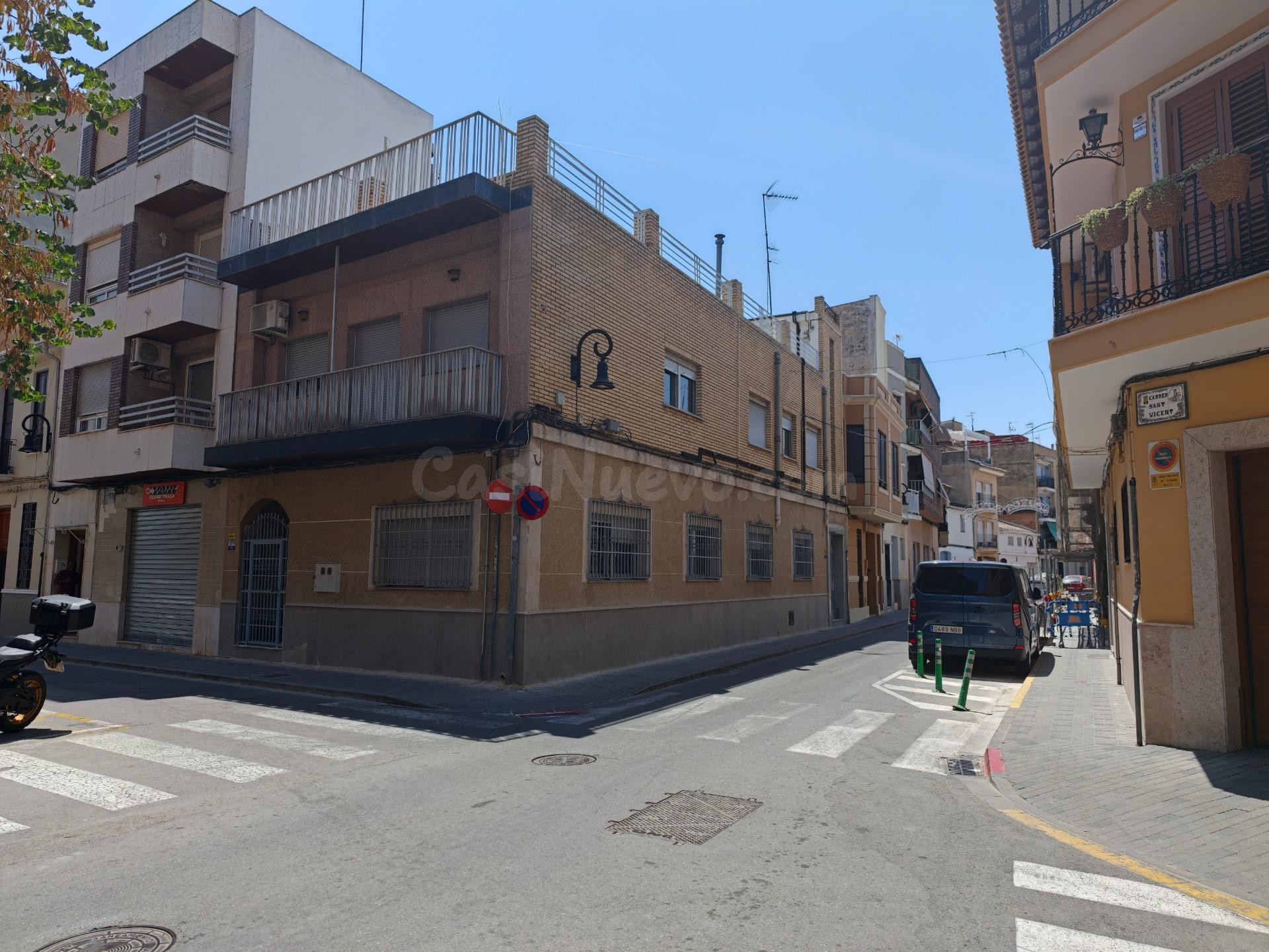 Casa con dos viviendas en Aldaia