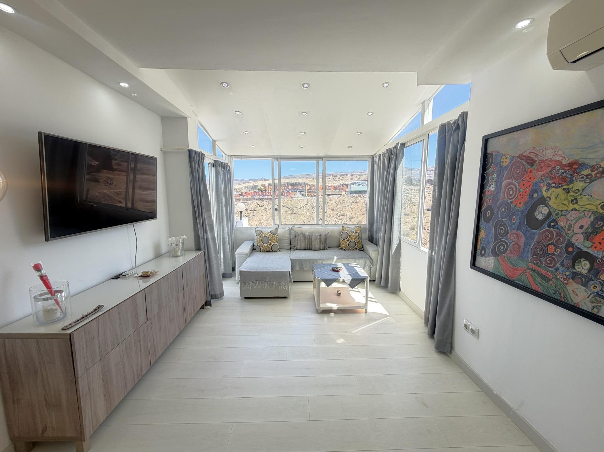 Puerto Rico: 86 m2, 3 dormitorios, gran terraza y piscina - foto 2