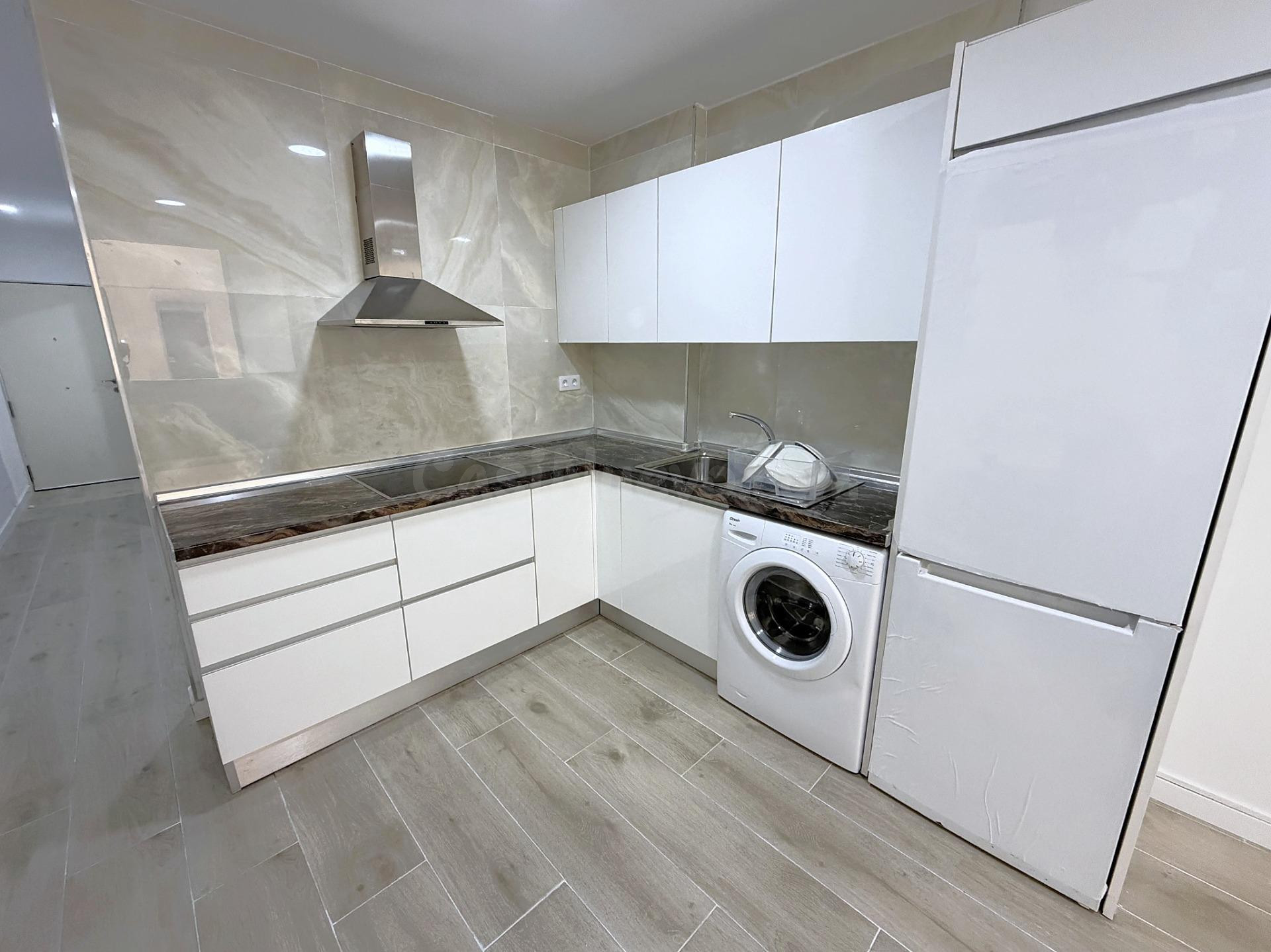 Apartamento exterior totalmente reformado en Calle Doctor Miguel Rosas, a un paso de la playa de Las Canteras
