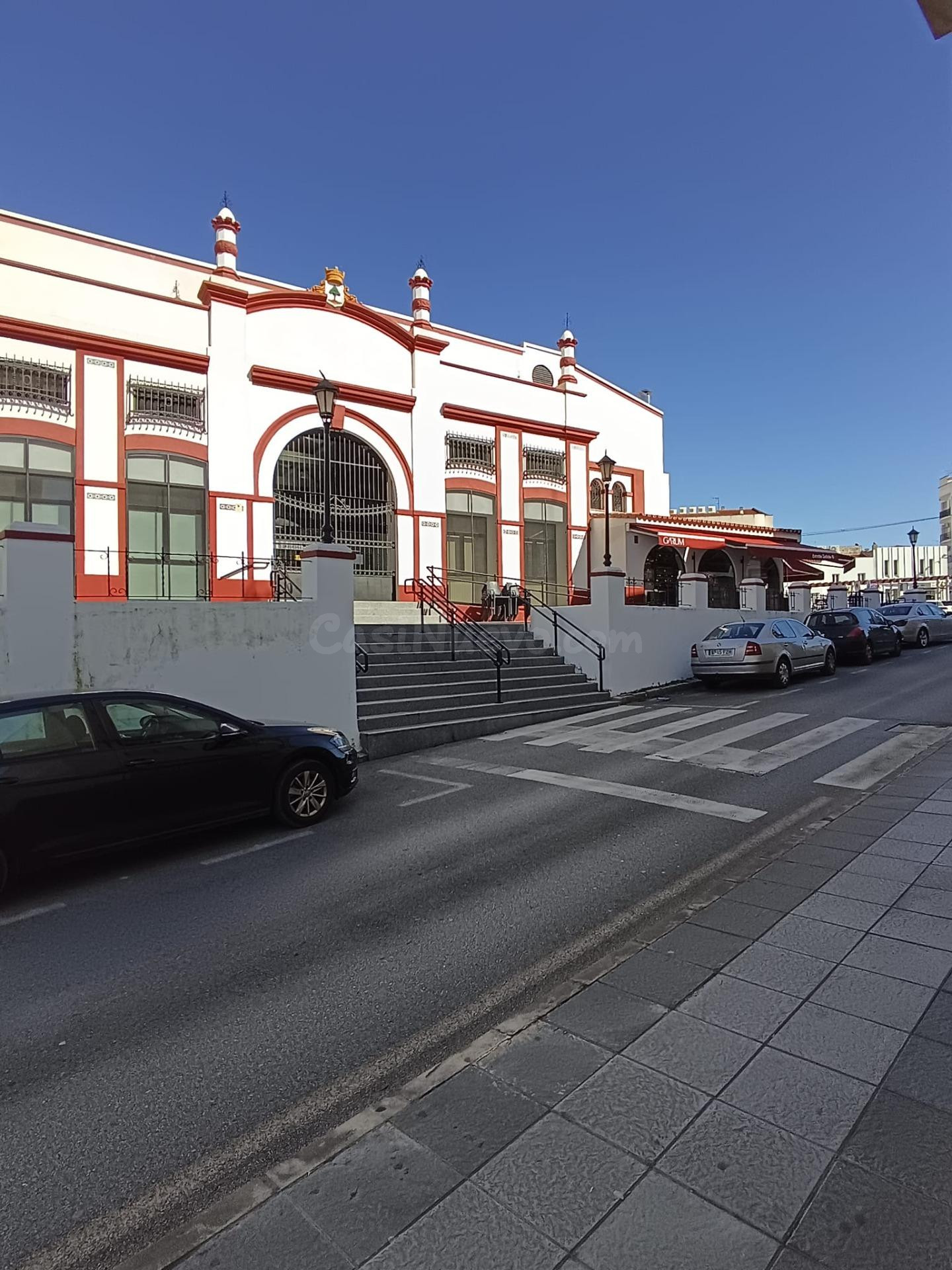 ALQUILER LOCAL COMERCIAL EN ALMENDRALEJO - foto 4
