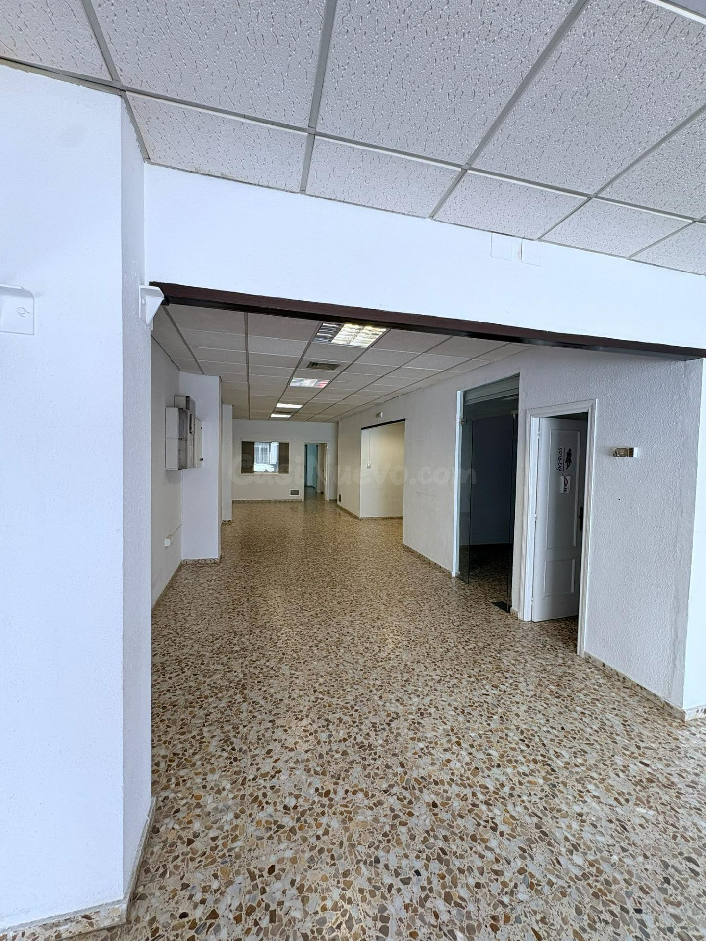 LOCAL COMERCIAL Y DE NEGOCIOS EN ZONA CENTRO DE ALMENDRALEJO - foto 3