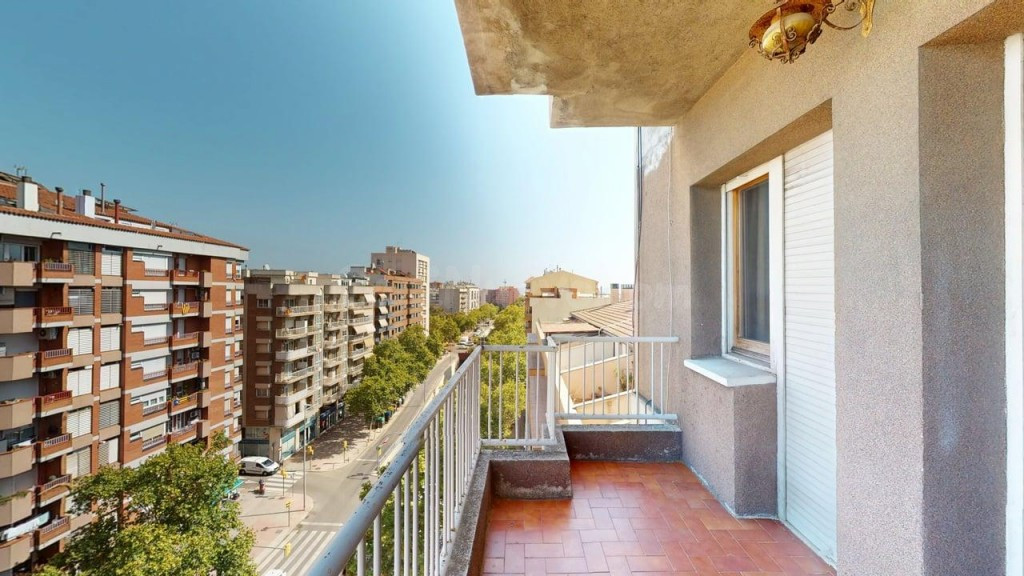 Piso en Venta en Sabadell Barcelona - foto 2